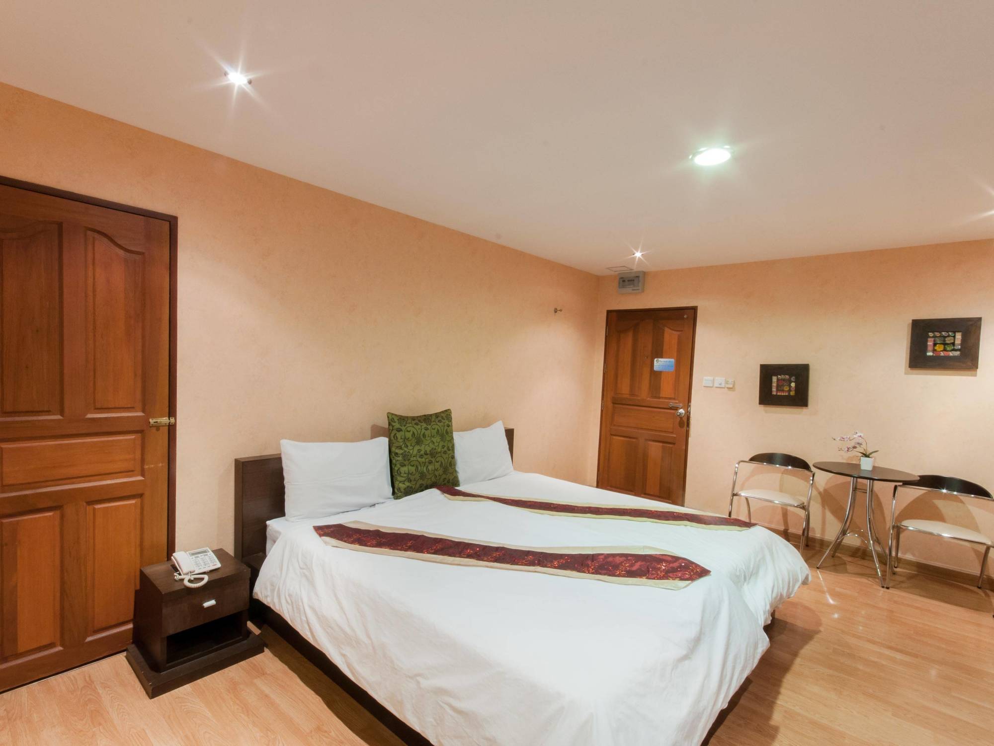 Sa-Bai-Dee Condo Çonburi Dış mekan fotoğraf